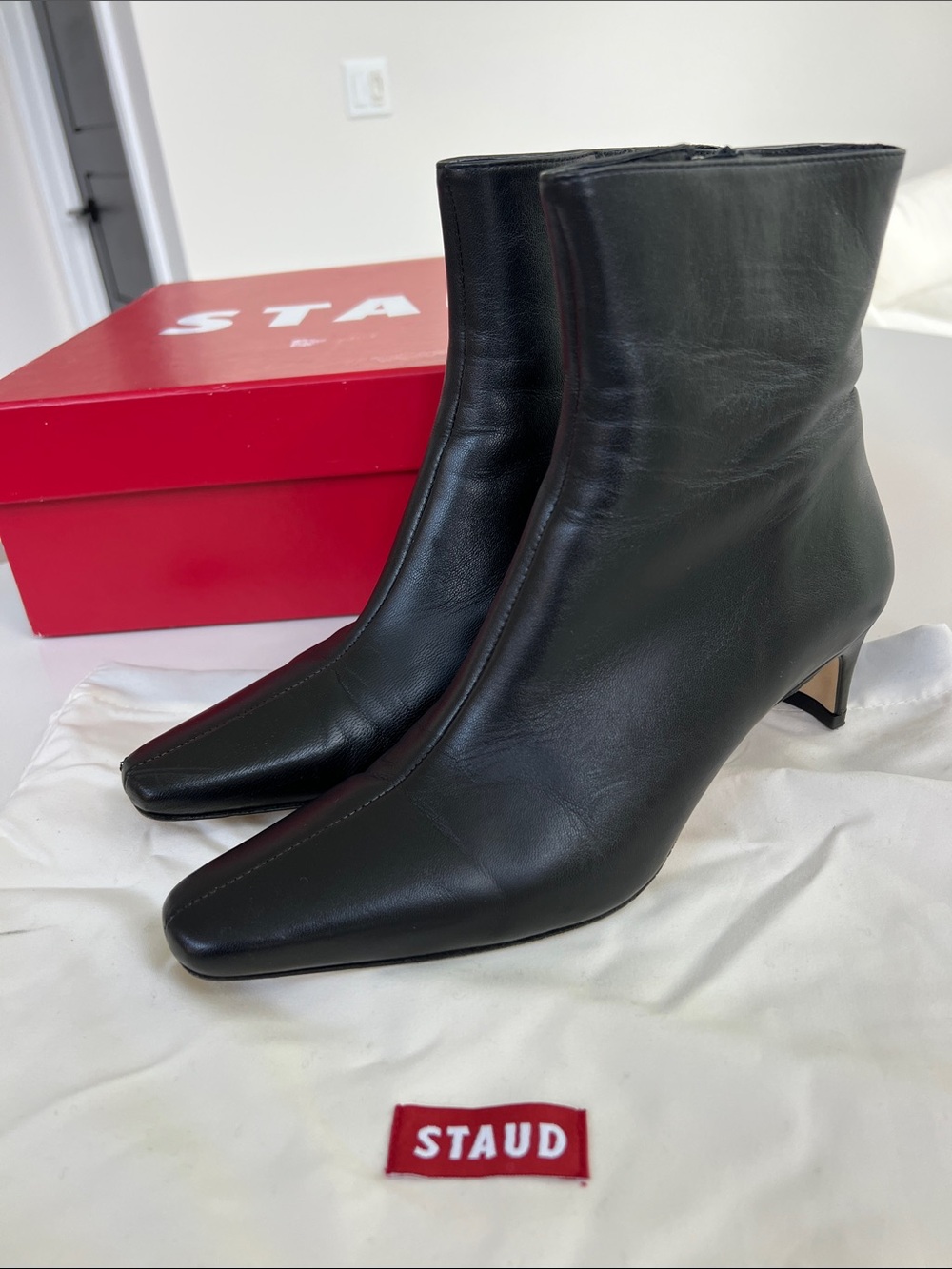 Staud wally black leather ankle boots heeled booties 35.5